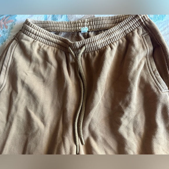 Aerie light brown sweatshirt & sweats set - Picture 4 of 5